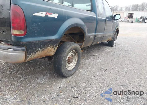 1999 Ford F-250 Lariat/Xl/Xlt из США, поврежденный, VIN 1FTNX21L8XED21643